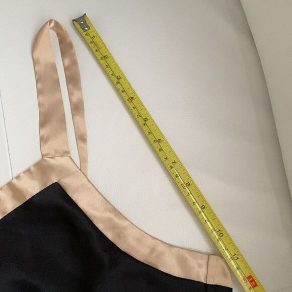 Jones New York Black Midi Dress with Gold Accents Sleeveless Belt Slits Size 1X - Picture 7 of 9